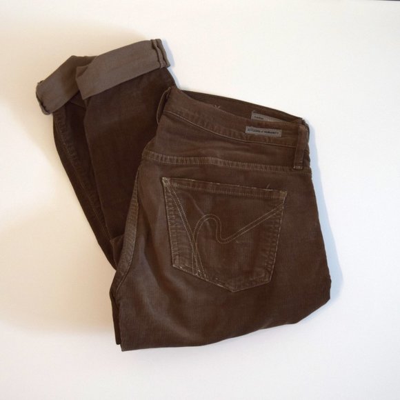 Citizens of Humanity Avedon Velvet Corduroy Pants in Chocolate Brown - Picture 3 of 12